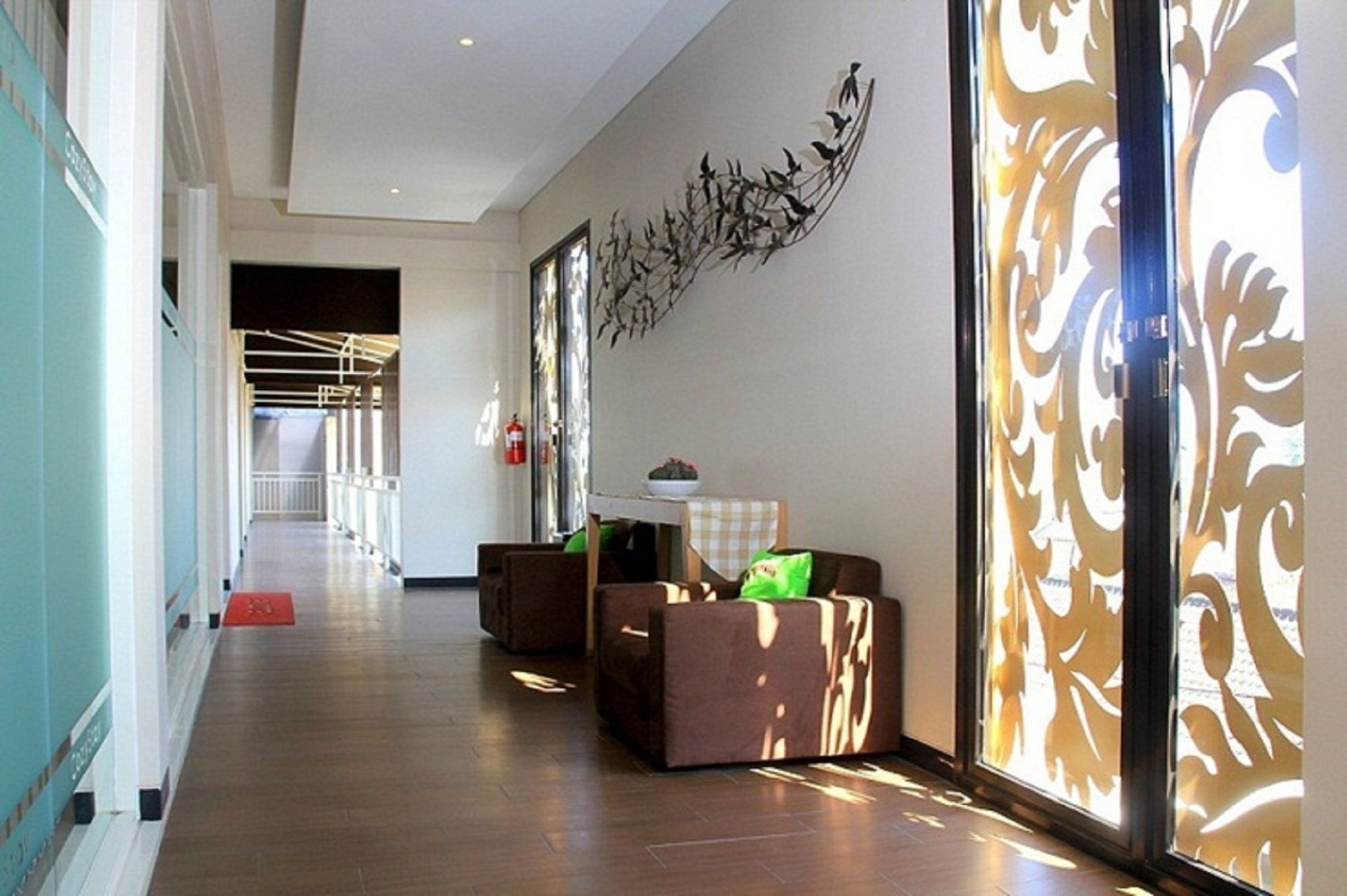 โคซี สเตย์ โฮเต็ล ซิมปัง เอนัม Hotel เดนปาซาร์ ภายนอก รูปภาพ