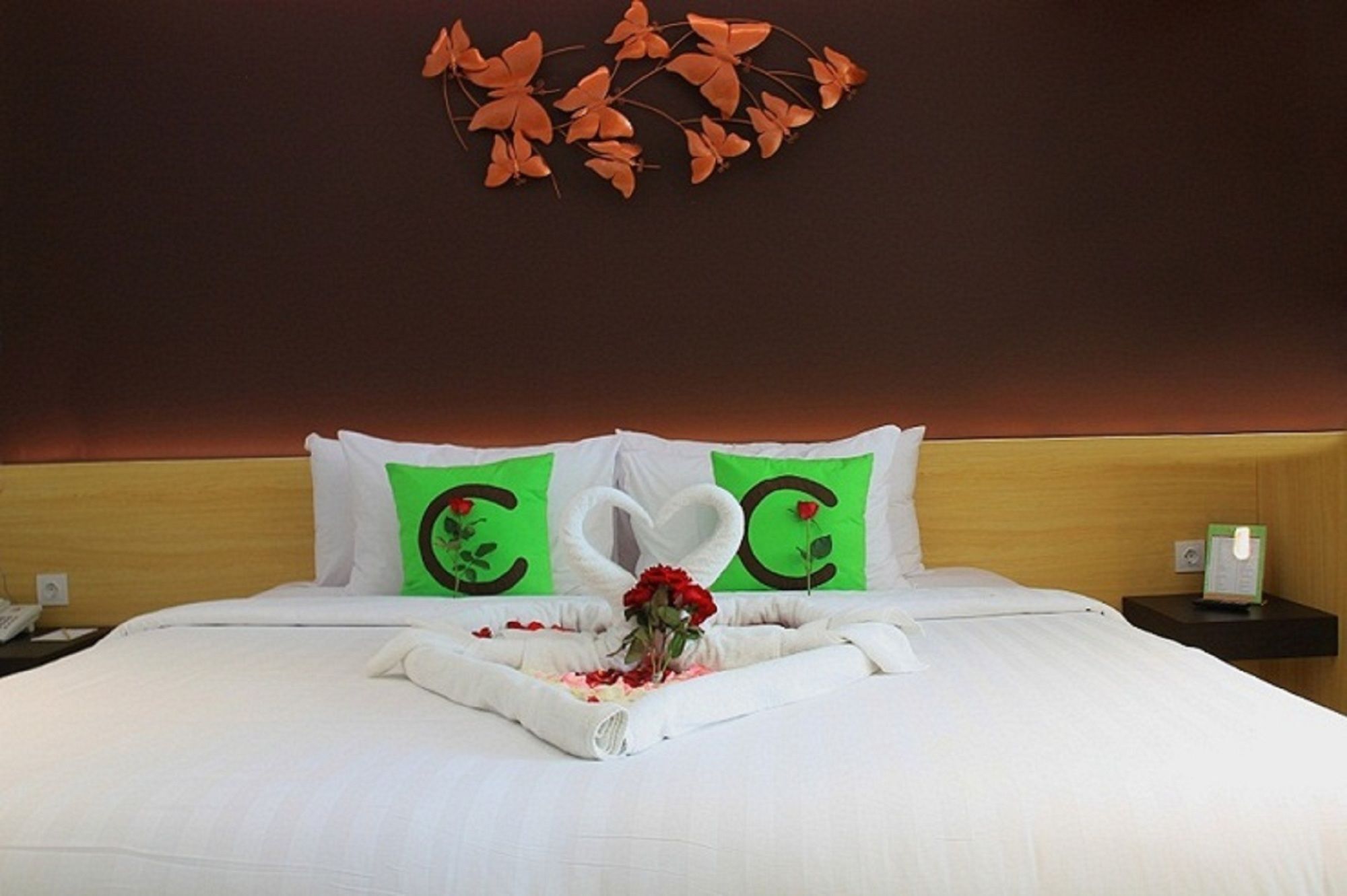 โคซี สเตย์ โฮเต็ล ซิมปัง เอนัม Hotel เดนปาซาร์ ภายนอก รูปภาพ